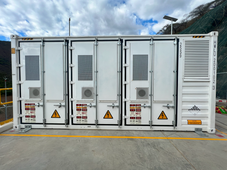 Bess: Sistemas de Almacenamiento para Energía en la Industria Peruana (Poderosa 3)