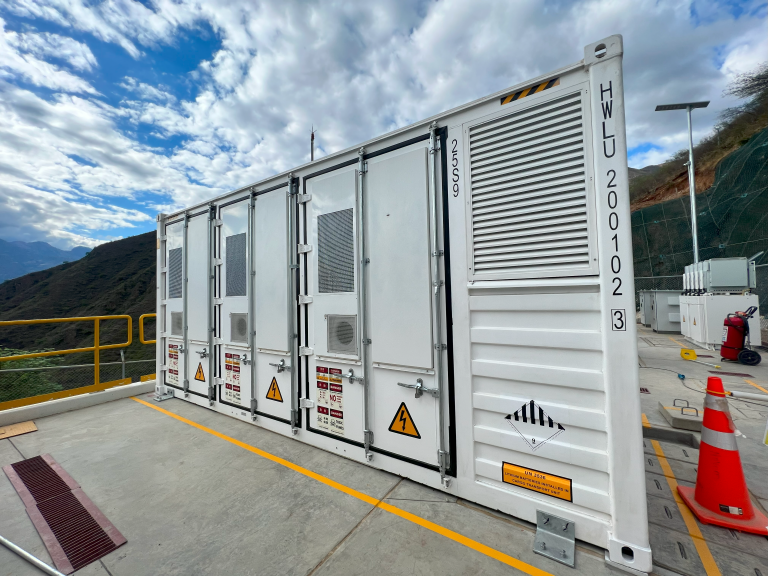 Bess: Sistemas de Almacenamiento para Energía en la Industria Peruana (Poderosa 1)